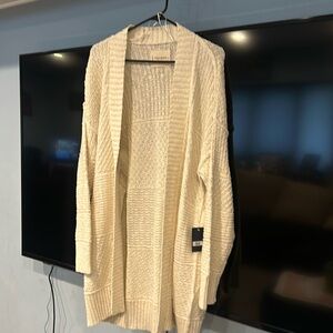 Lucky Brand NWT cream color cardigan